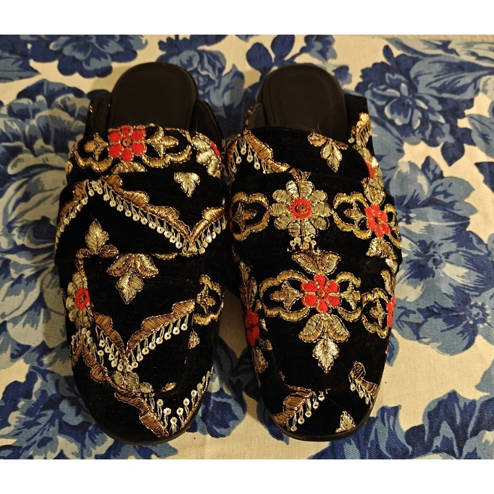 Free People Ar Ease  Mules Velvet Embroidery Loafers Shoes Slides Size 37 US 6 - Picture 2 of 9